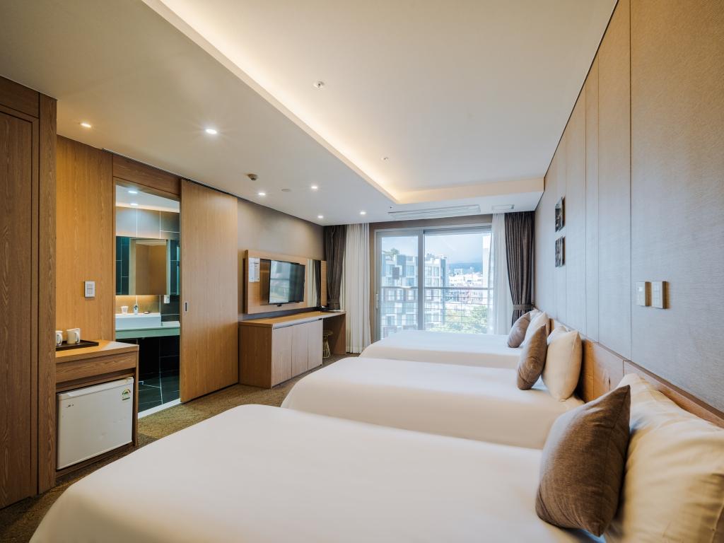 Family Suite, No Parking