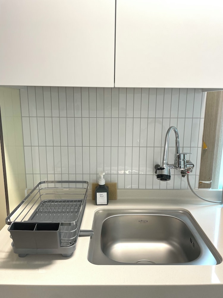 Dana Haru Guesthouse 50/50