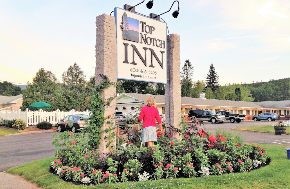 Top Notch Inn 1/69