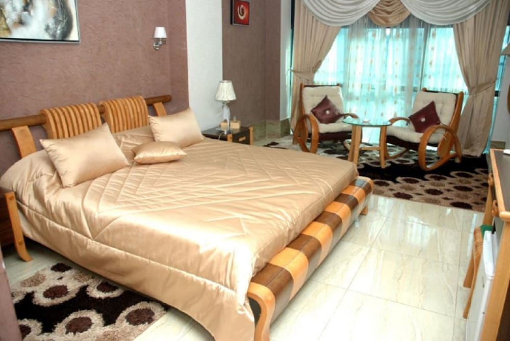 Hotel Dar El Aaz - Algiers 6/25