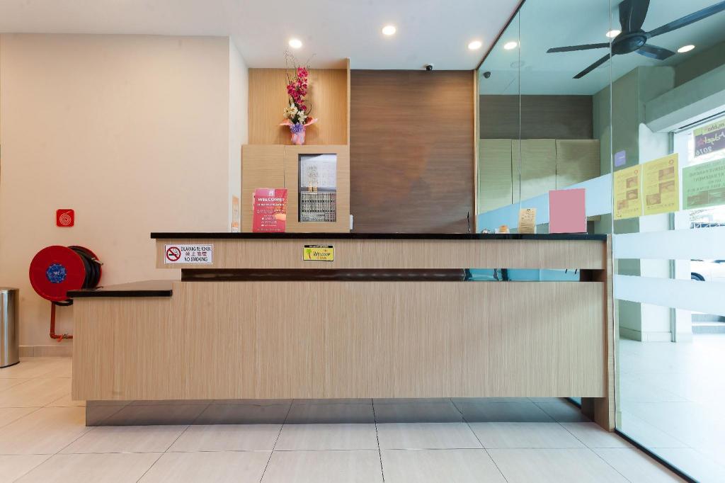 Lobby at Swing & Pillows at PJ21 Petaling Jaya, PETALING JAYA