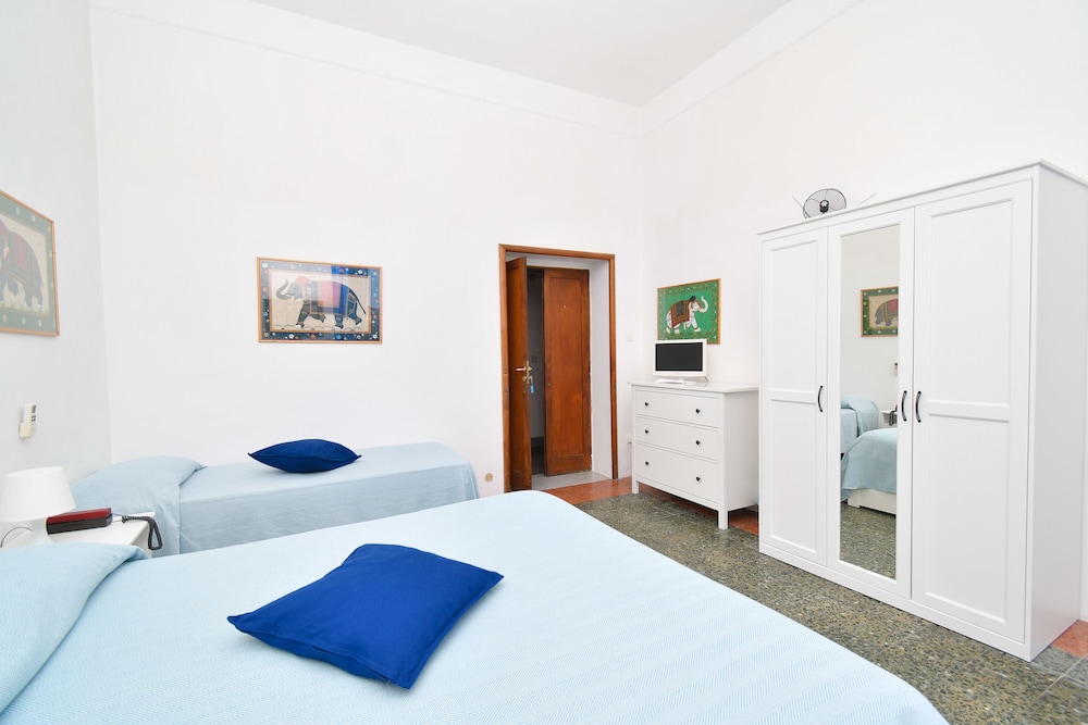 VILLA PANORAMICA 14/68