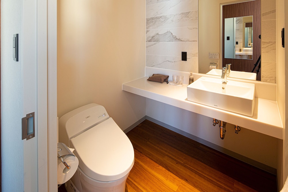 Room, Twin Beds, Castle View, High Floor، PLACE Hotel Ascot 5/6