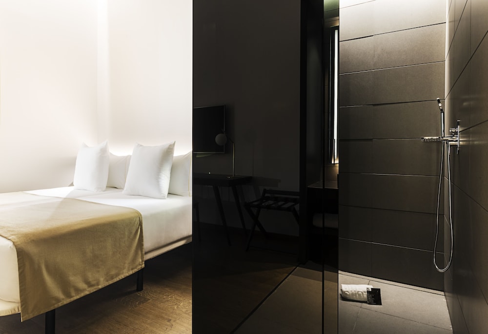 Hotel One Shot Mercat 09 13/39