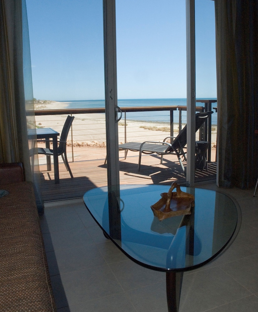 Mantarays Ningaloo Beach Resort 38/67