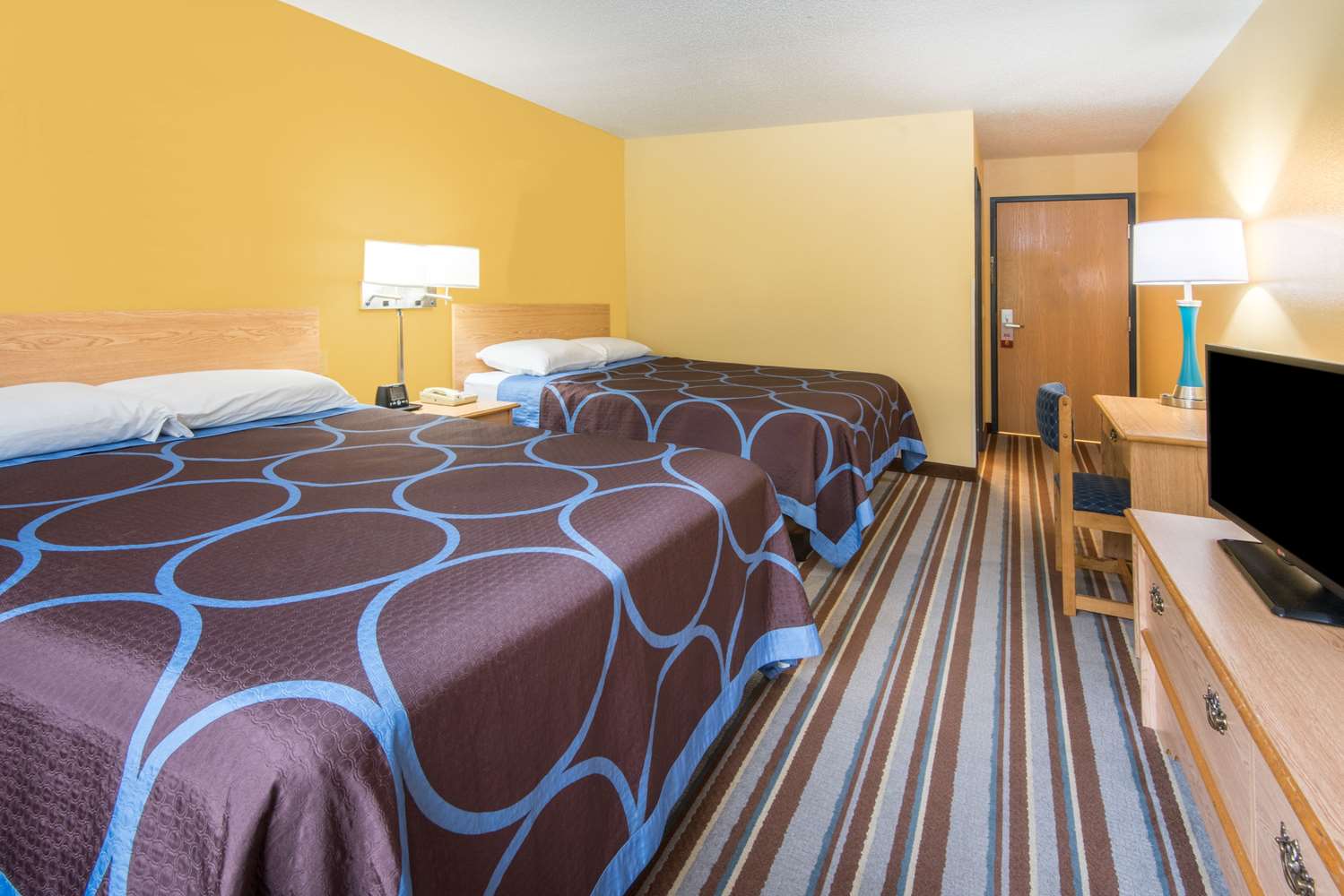 Super 8 By Wyndham Medina 9/15