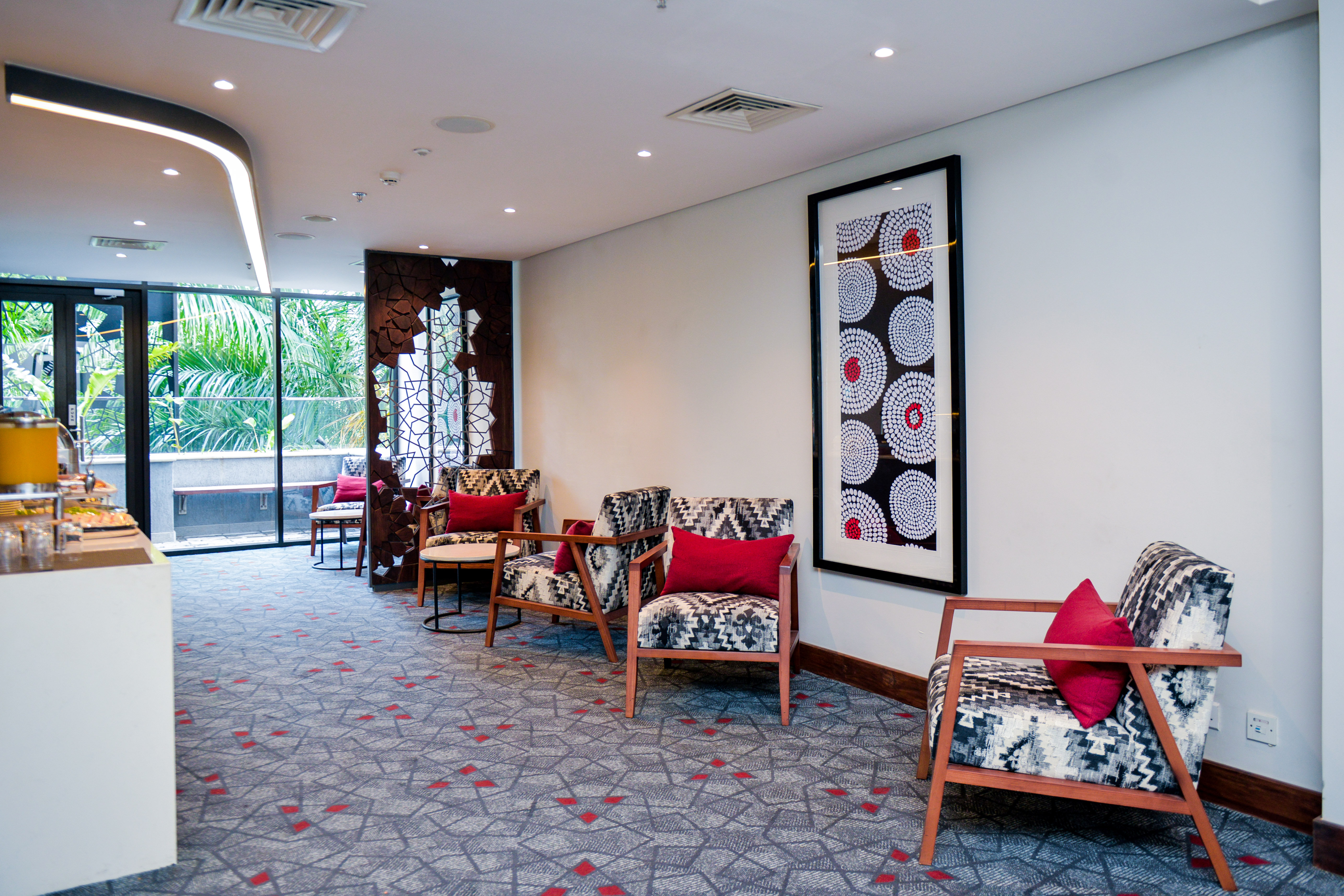 Crowne Plaza Dar Es Salaam 50/74