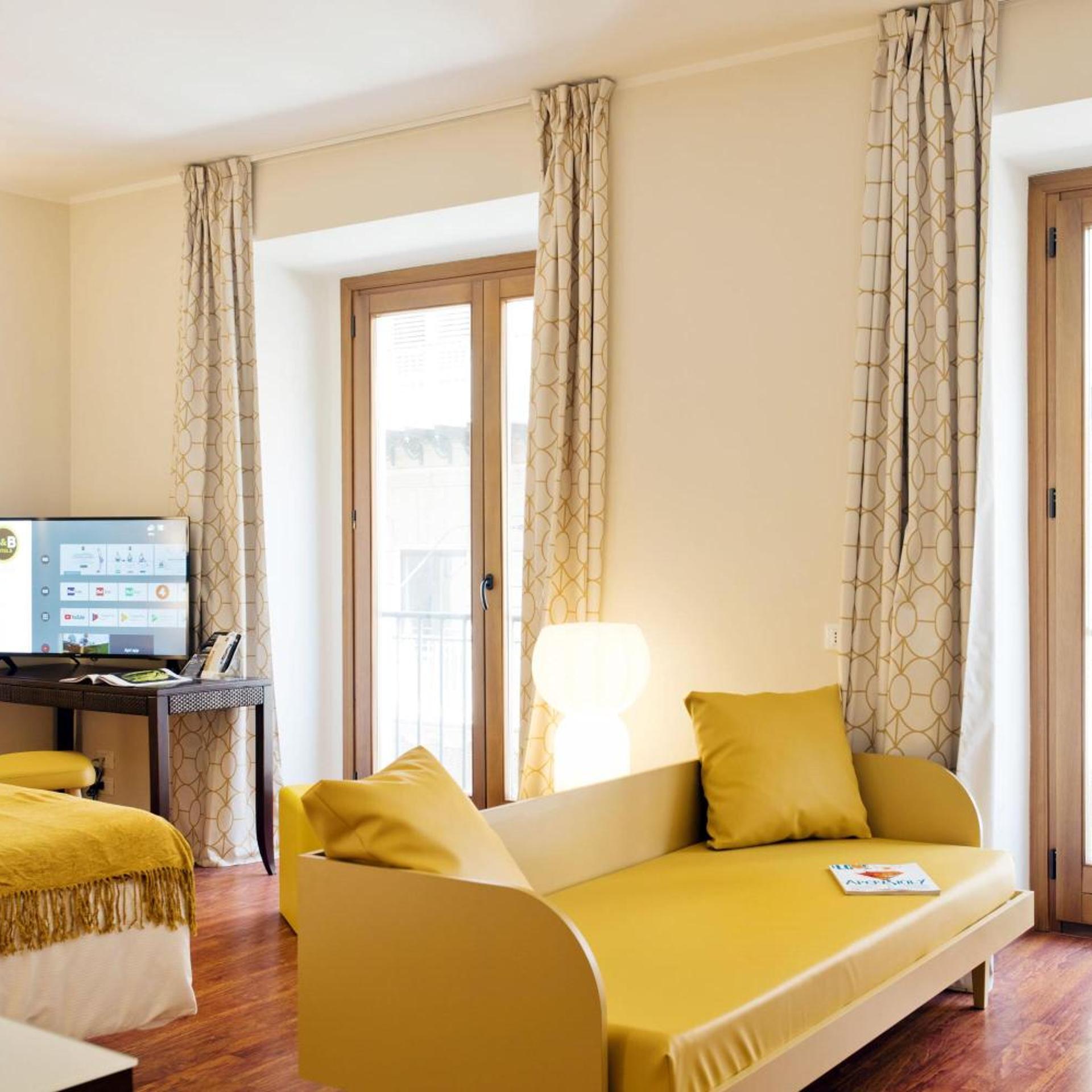 جناح جونيور، B&B Hotel Palermo Quattro Canti 7/9