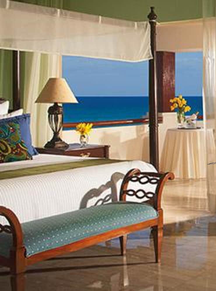 Dreams Sapphire Resort And Spa 40/71