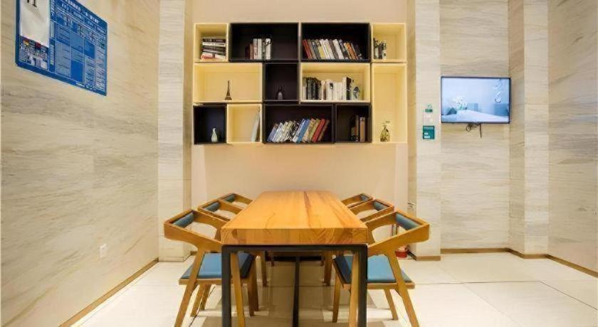 City Comfort Inn Nanchang Bayi Square Dinggong Road 51/63