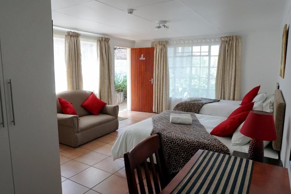 Sheba Rock Guesthouse 17/30