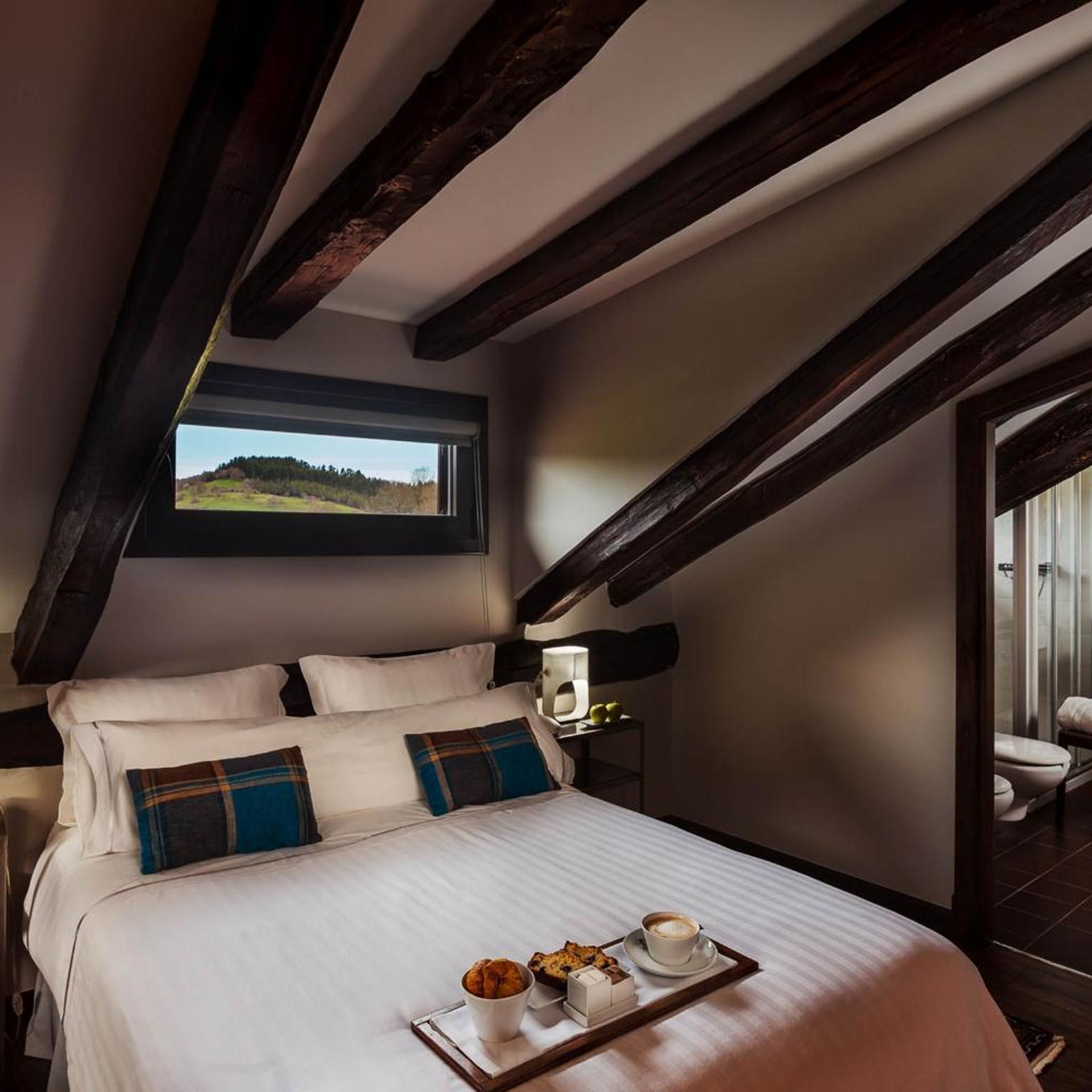 Room, Single