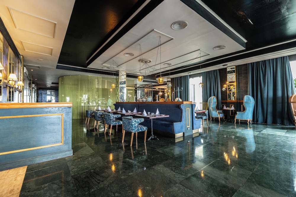 The Signature Level at Grand Palladium Lady Hamilton Resort & Spa 6/48