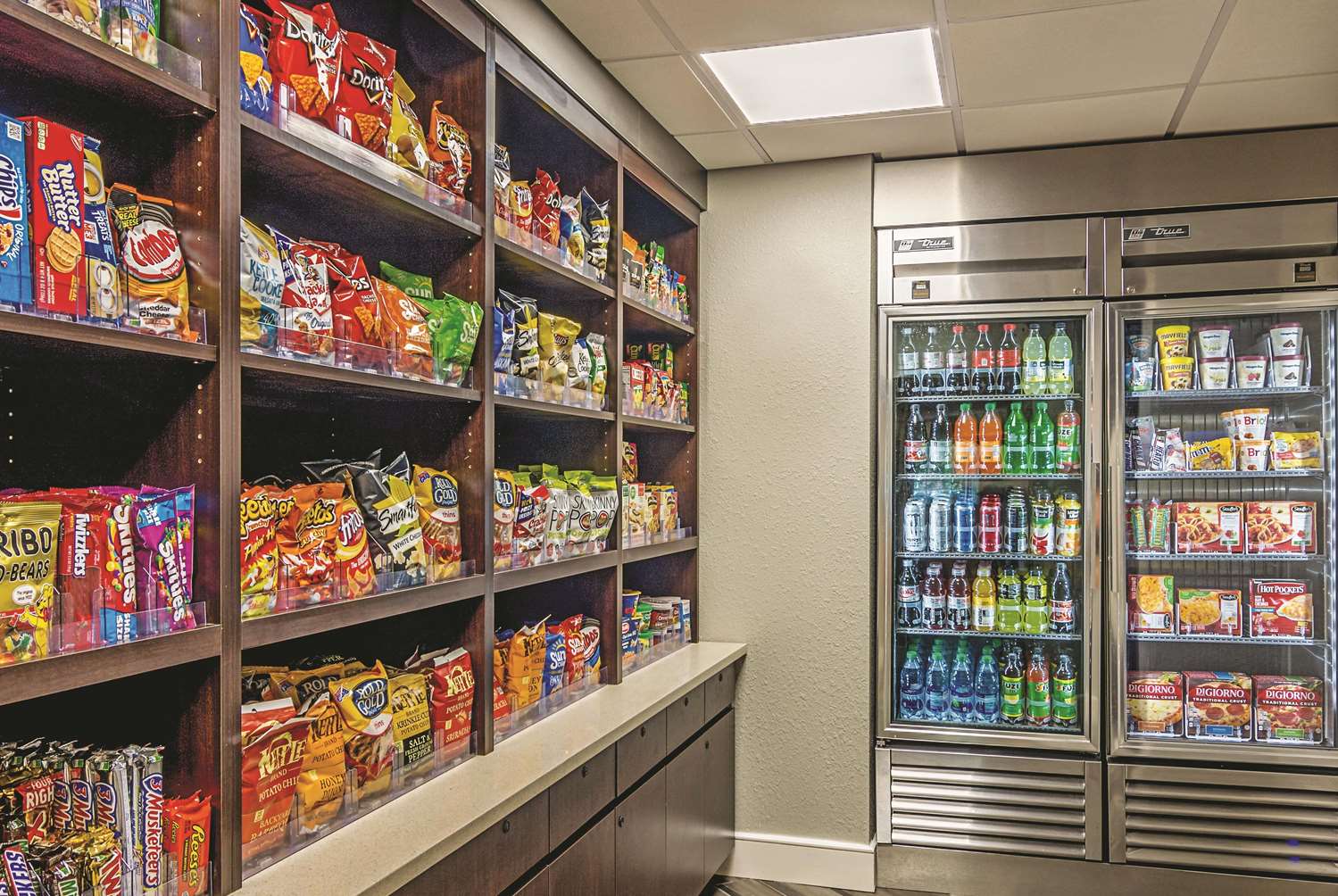 La Quinta Inn & Suites by Wyndham Atlanta Perimeter Medical 30/45