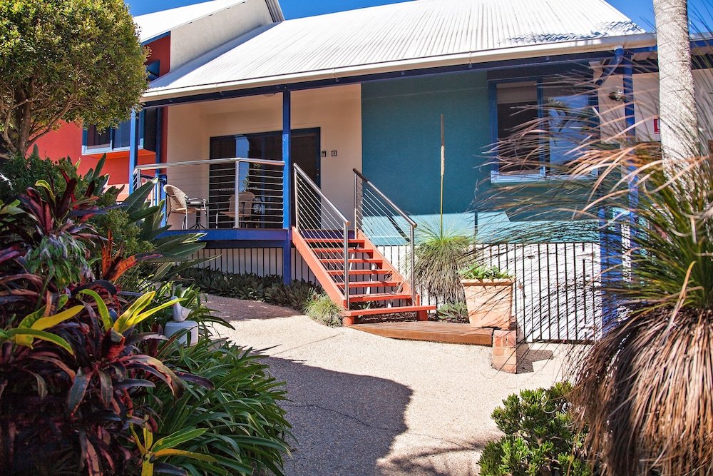 CLUB YAMBA LUXURY HOLIDAY VILLAS 1/64