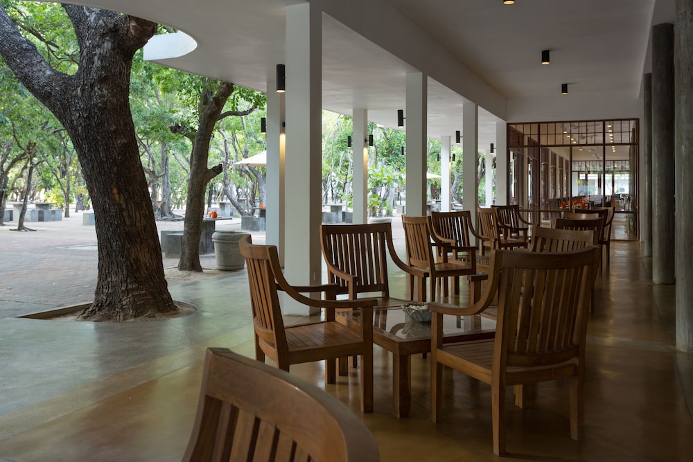 Nilaveli Beach Hotel 30/50