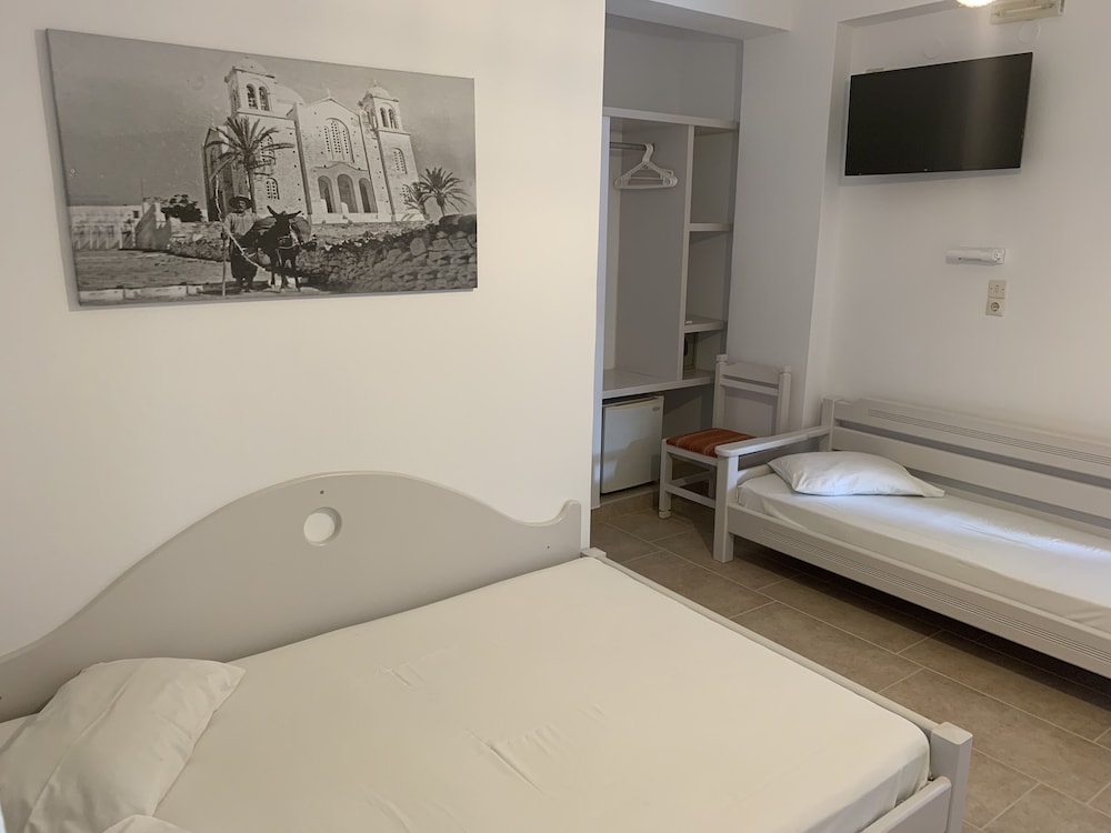 Aegeon Hotel 22/66
