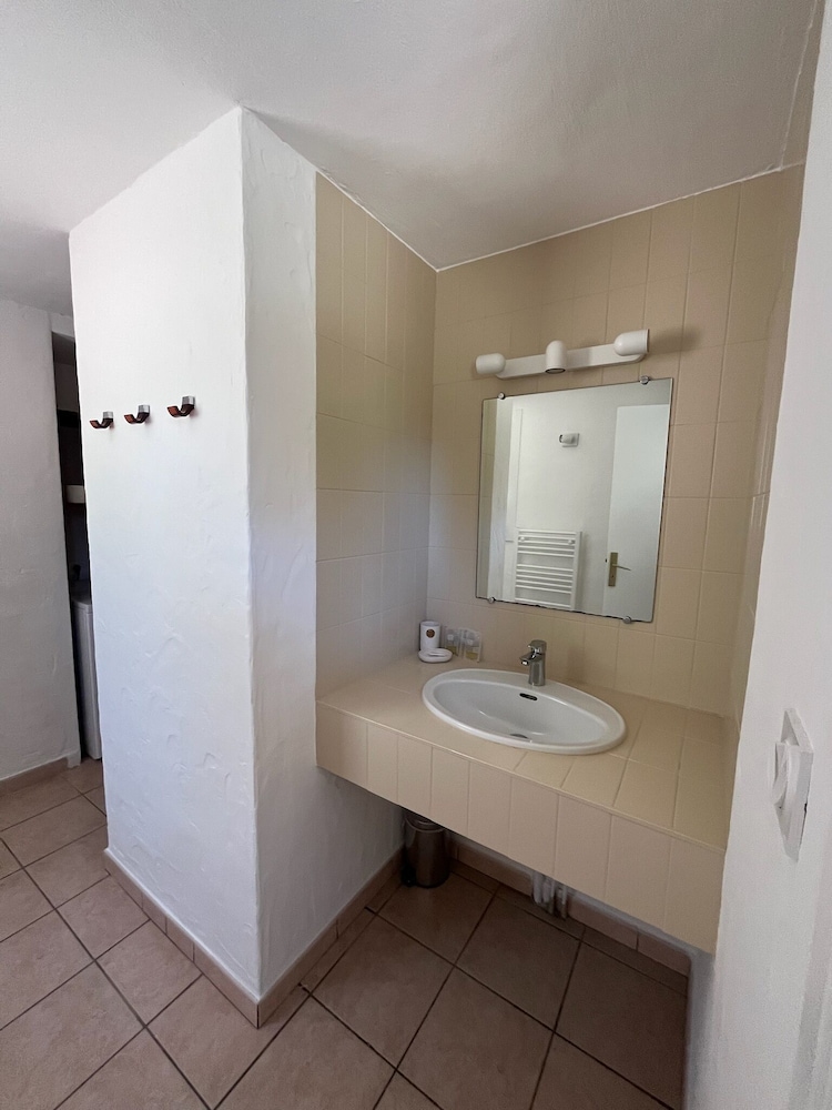 Residence Les Cigales 48/49