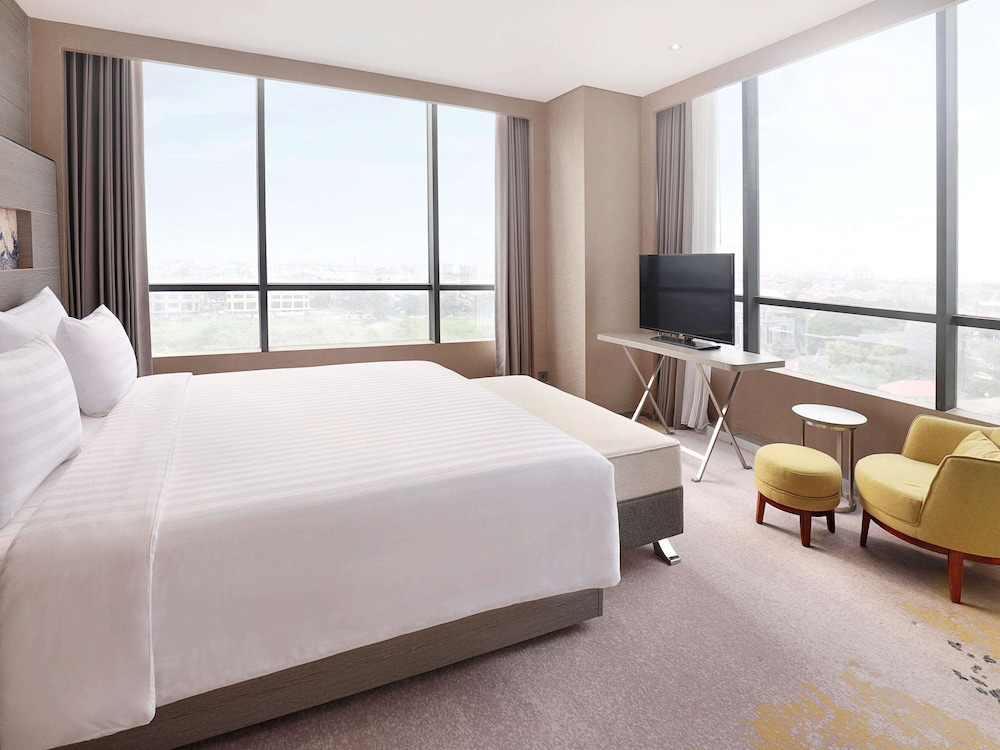 Novotel Samator Surabaya Timur 24/70