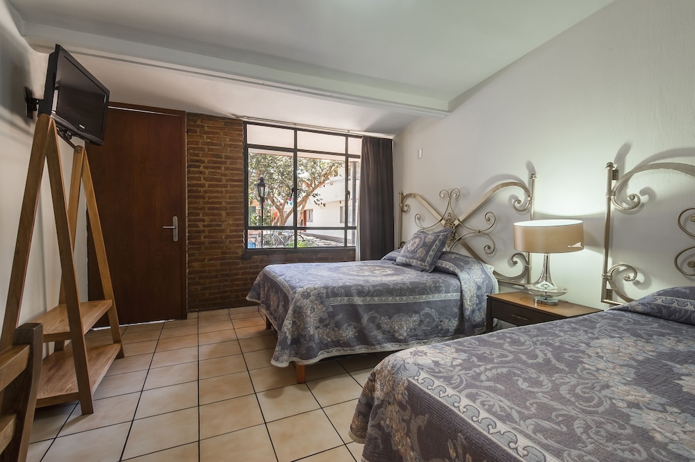 Hotel Isabel 30/65