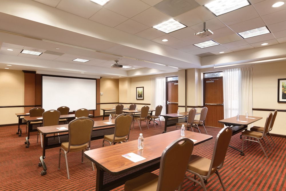 Hyatt Place Columbus Osu 65/70