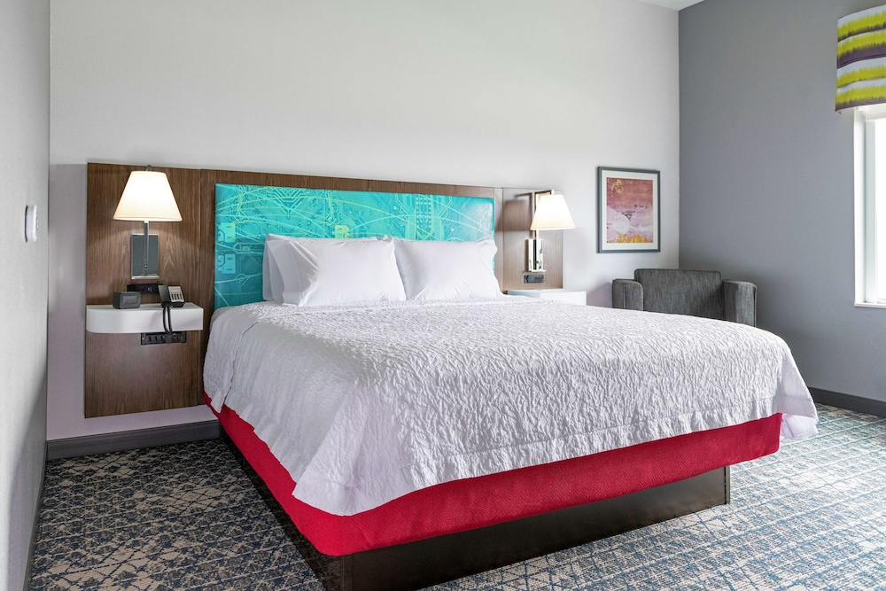 Hampton Inn and Suites Pittsburgh New Stanton PA 9/12