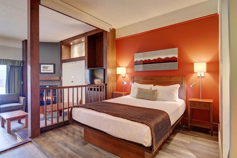 ESTRIMONT SUITES & SPA 18/61