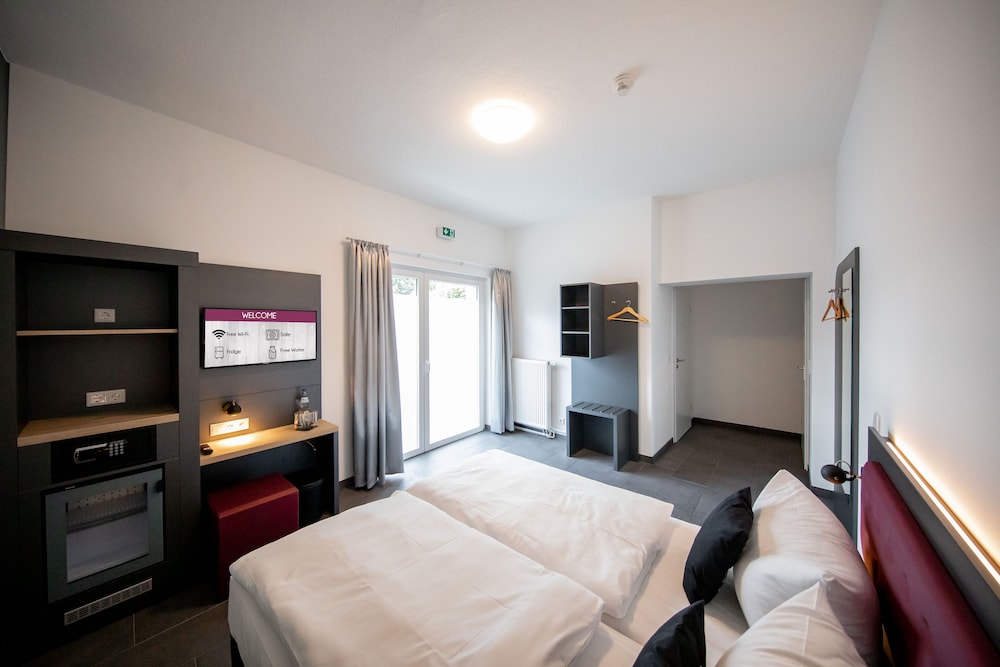 Airport Hotel Dürscheidt 35/56