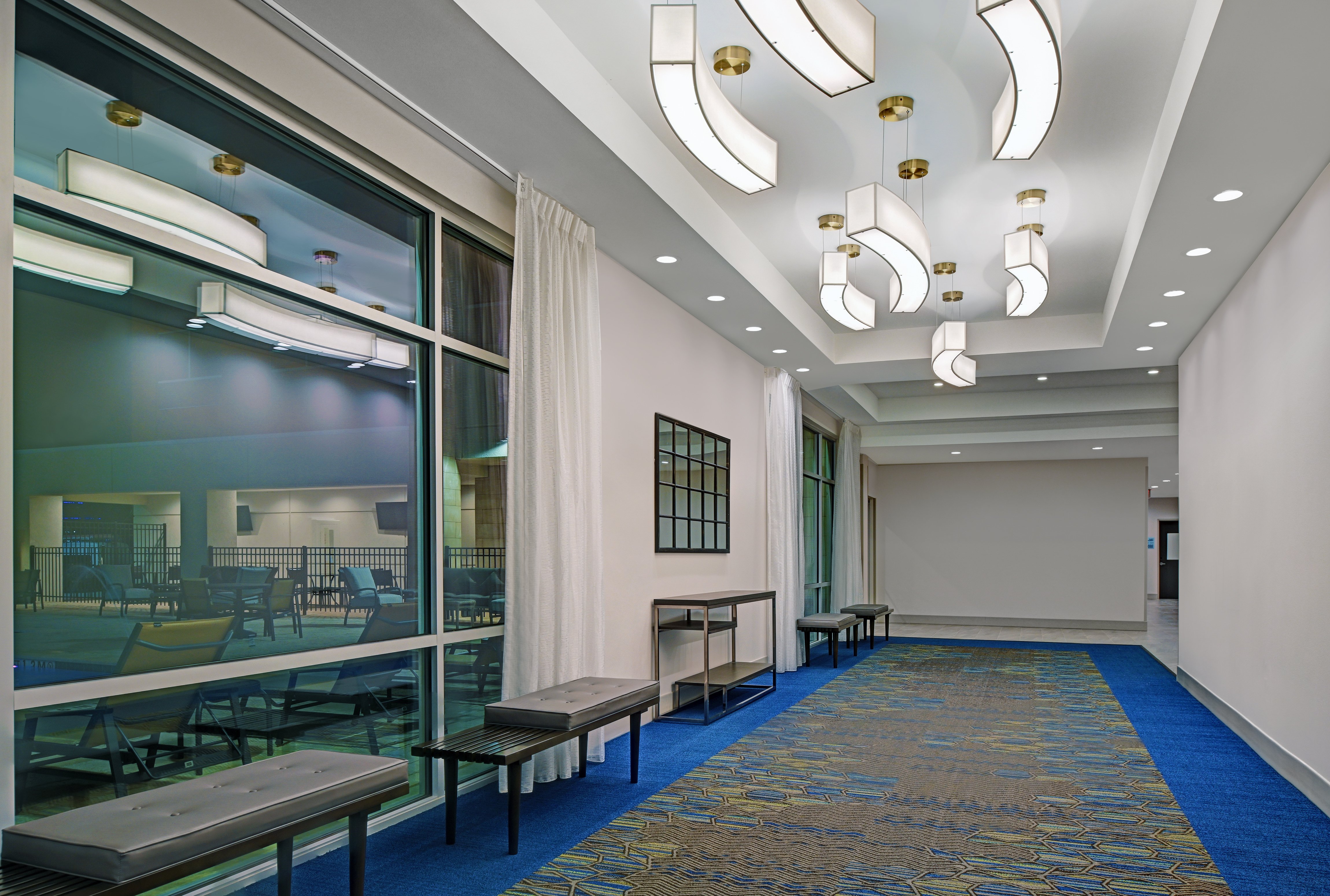 Holiday Inn Express Suites Houston W Memorial City Area 22/39