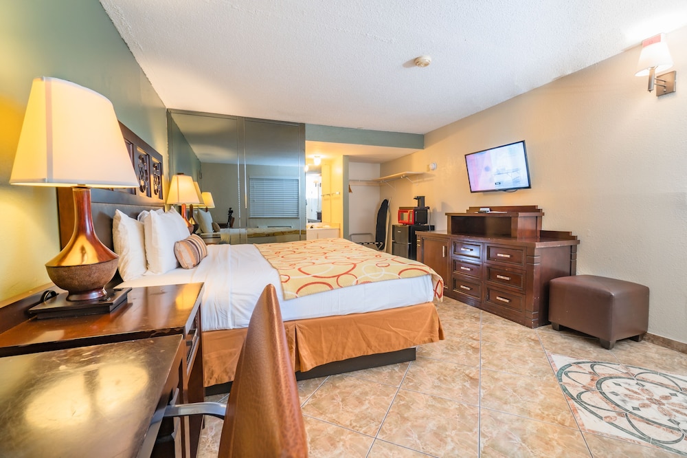 Sevilla Inn 10/41