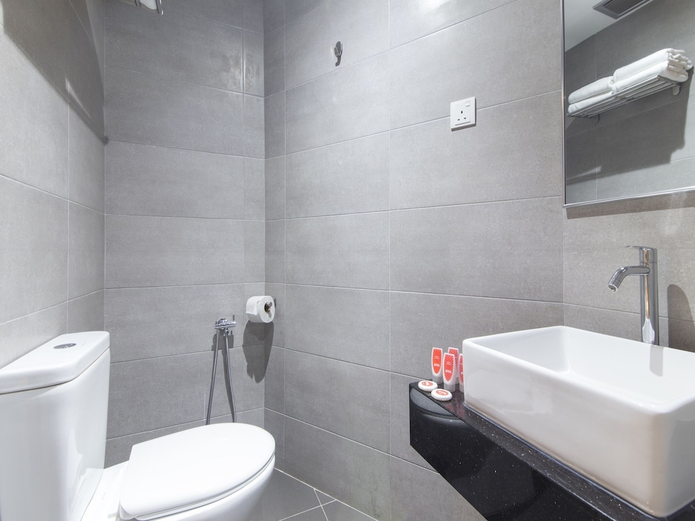 Yootel Boutique Hotel 21/24