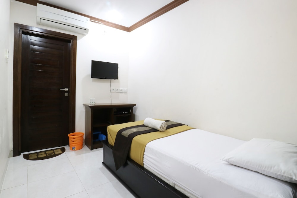 Pondok 3 Mertha 10/30