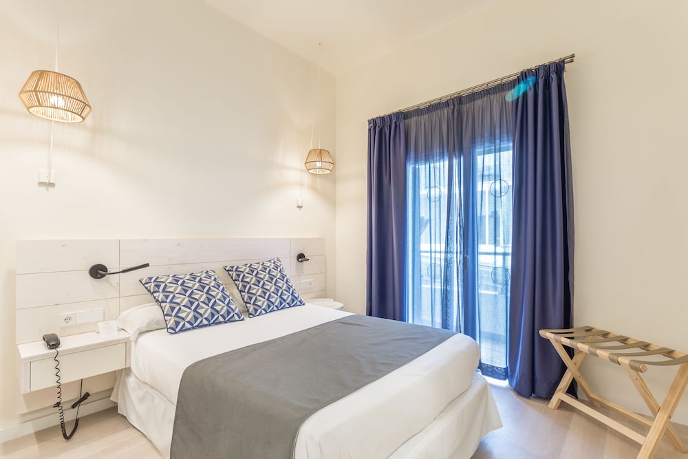 Fergus Style Soller Beach 6/34