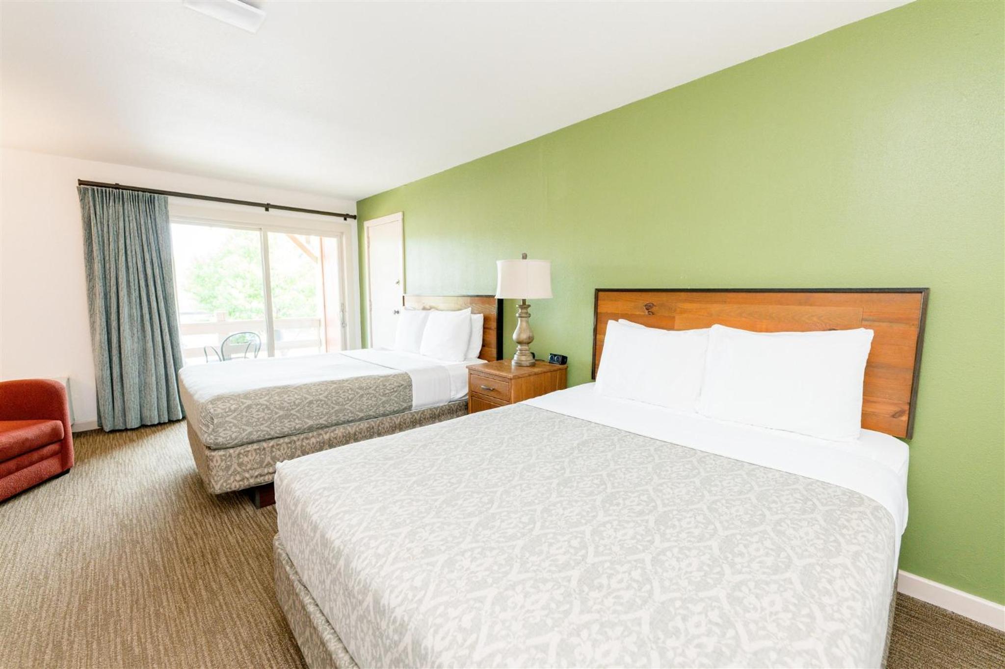 Brown County Inn 17/50