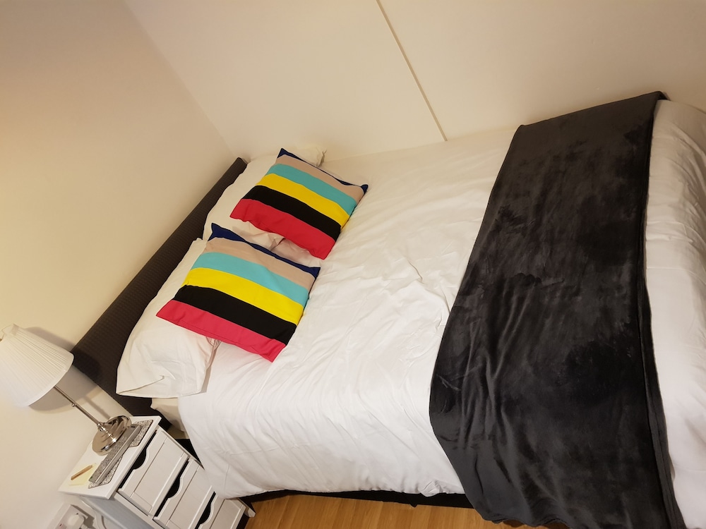 Quality Accommodation 13/50