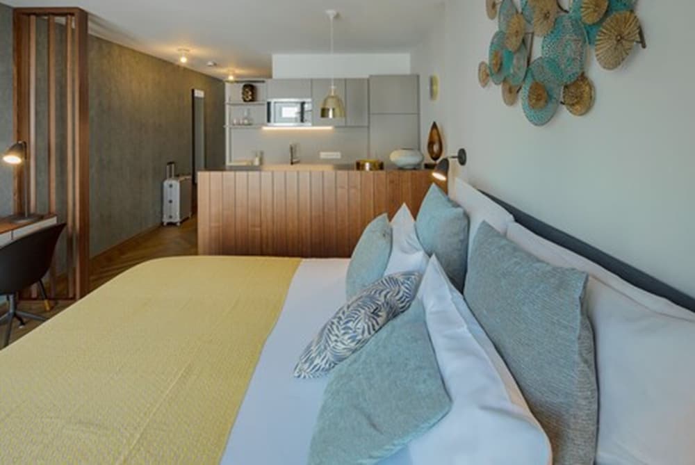 Dd Suites Serviced Apartments 5/35