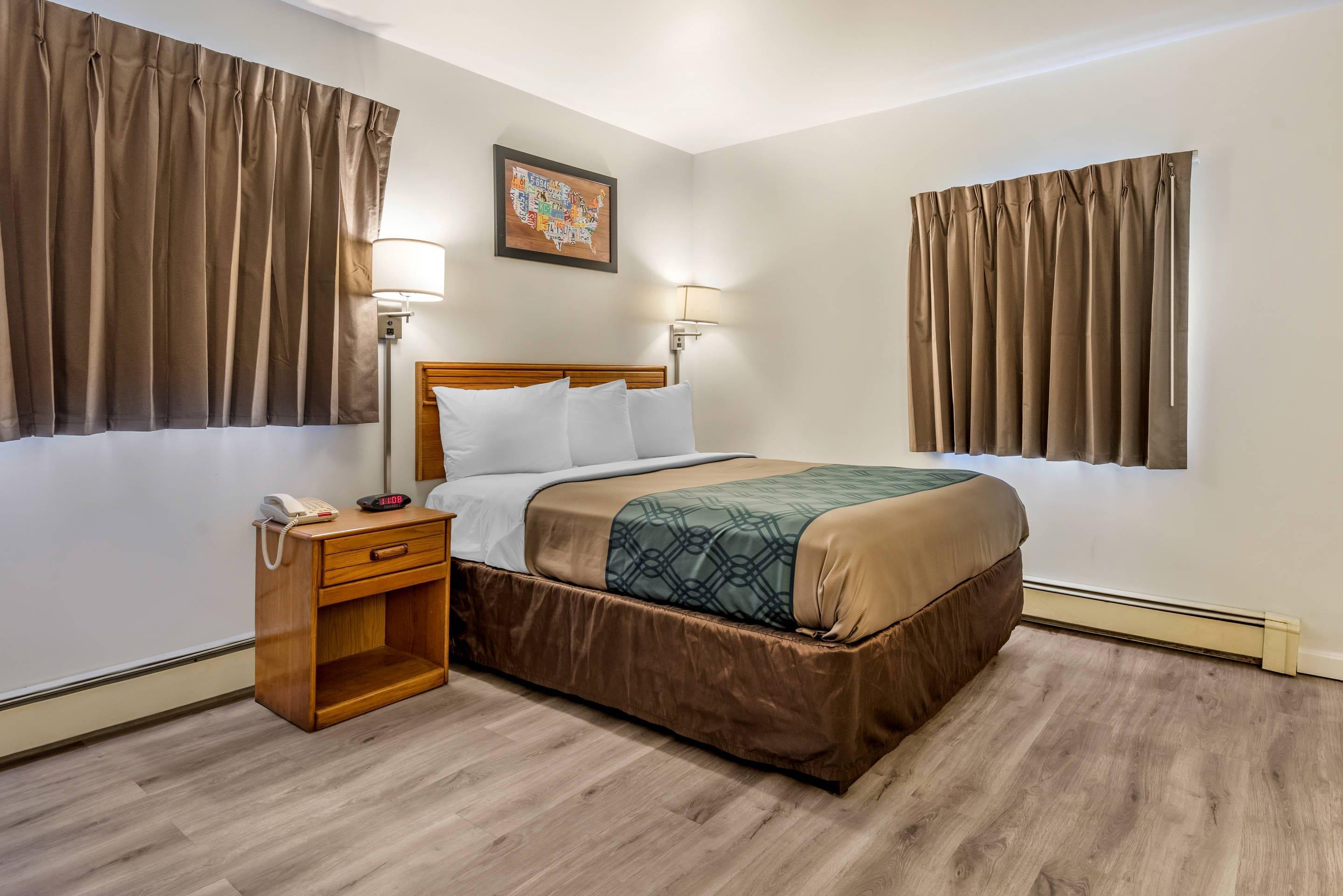 Room, Queen Bed