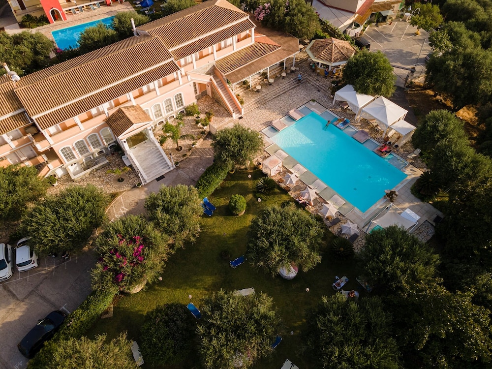 Nefeli Hotel Corfu 52/59