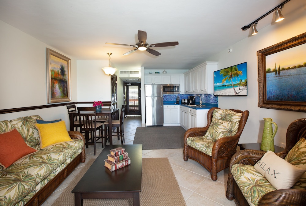 Sapphire Beach Resort 20/50