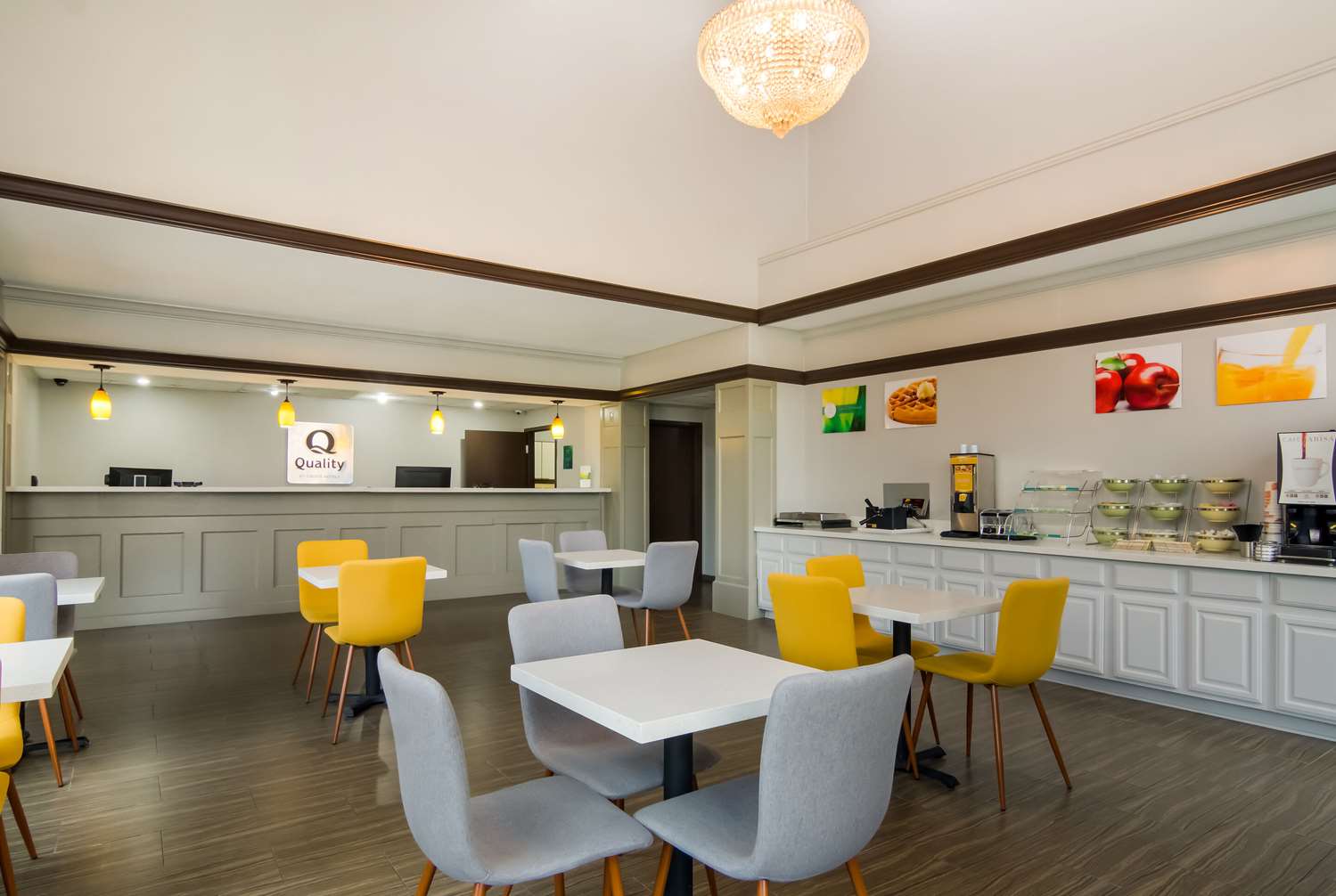 Quality Inn & Suites Waco North 25/28