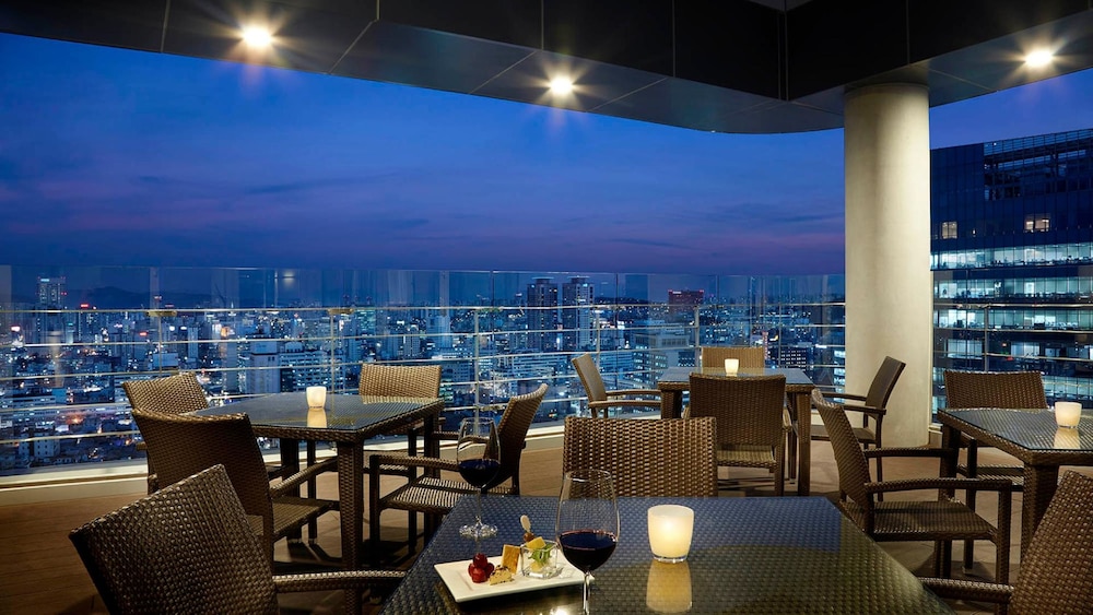 LOTTE CITY HOTEL MYEONGDONG 56/71