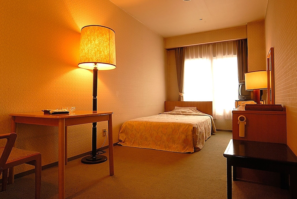 ISAWA TOKIWA HOTEL 12/41
