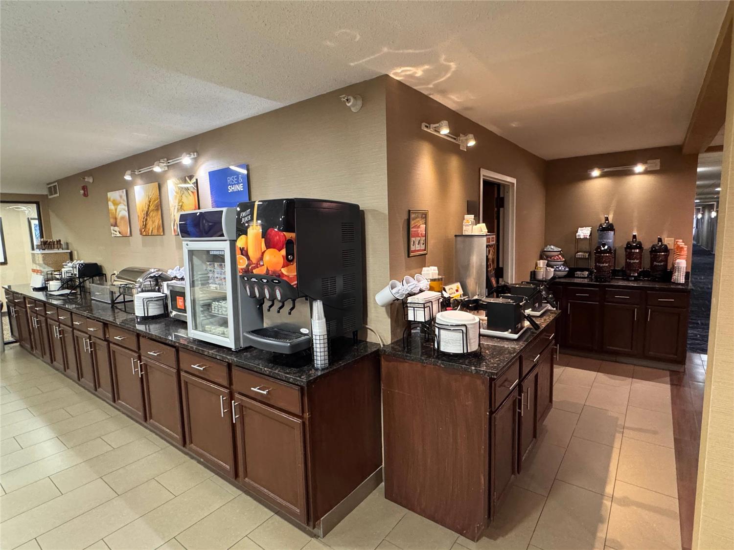 Comfort Inn and Suites Black River Falls I-94 4/37