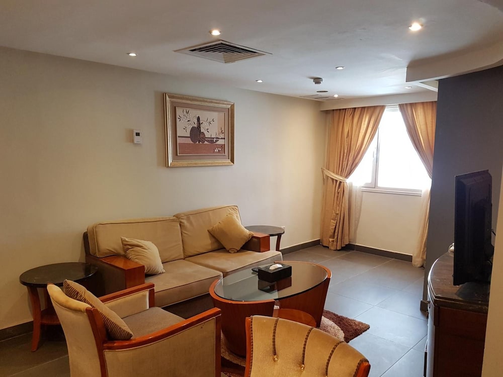 Magic Suite Abu Halifa 28/57