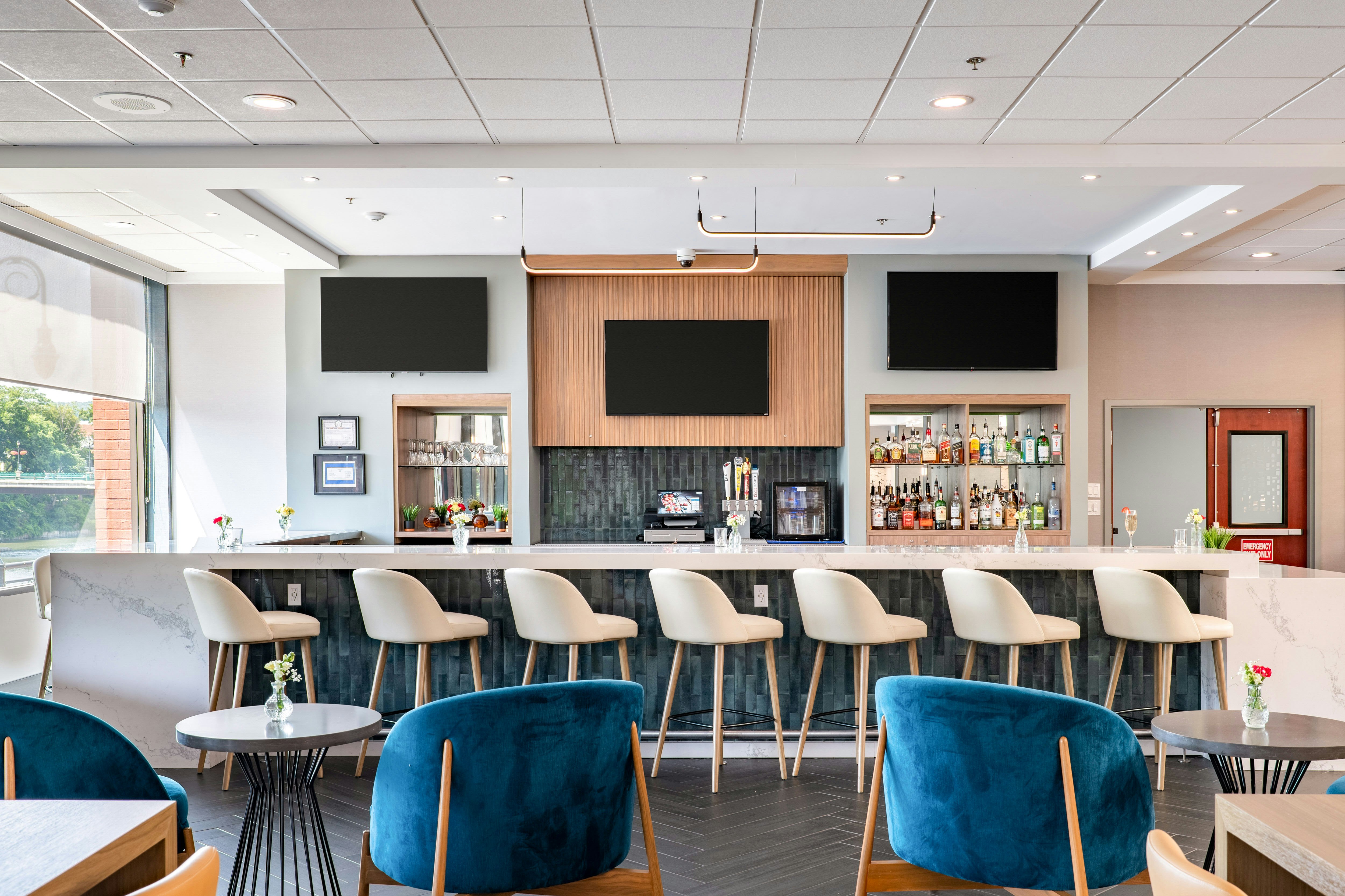 Holiday Inn Binghamton Downtown Hawley St 24/32