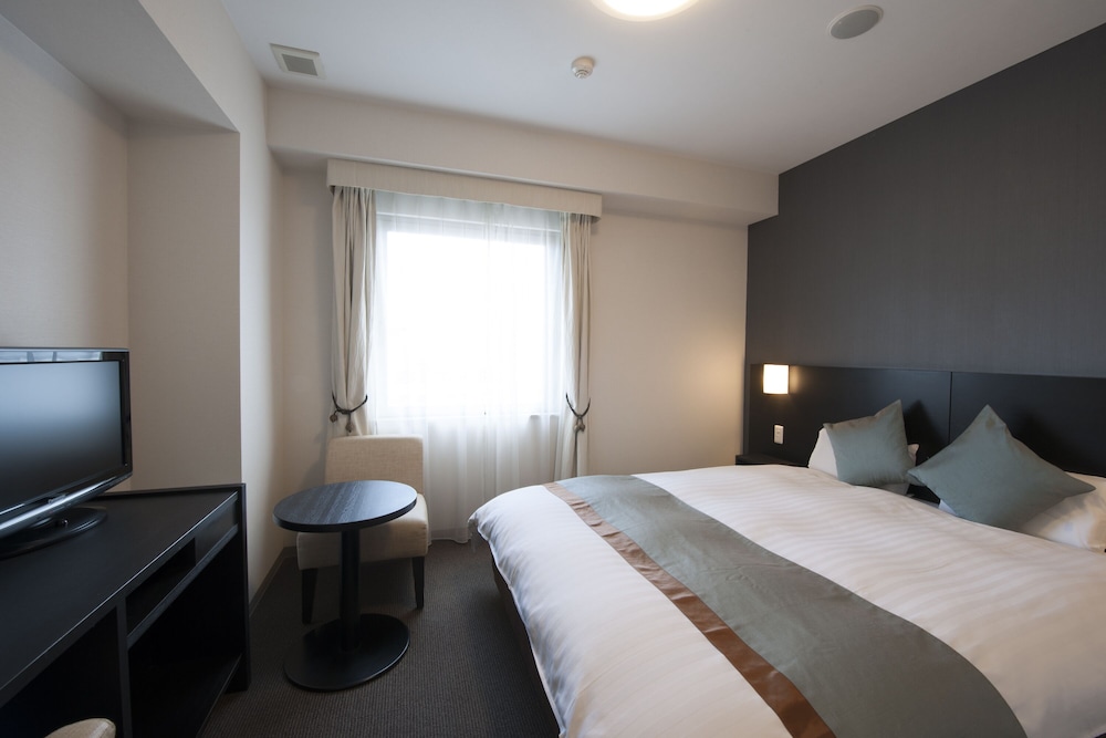 DELUXE, QUEEN BED