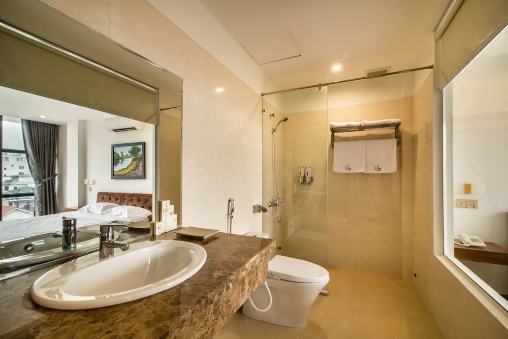 Amona Hotel 44/50
