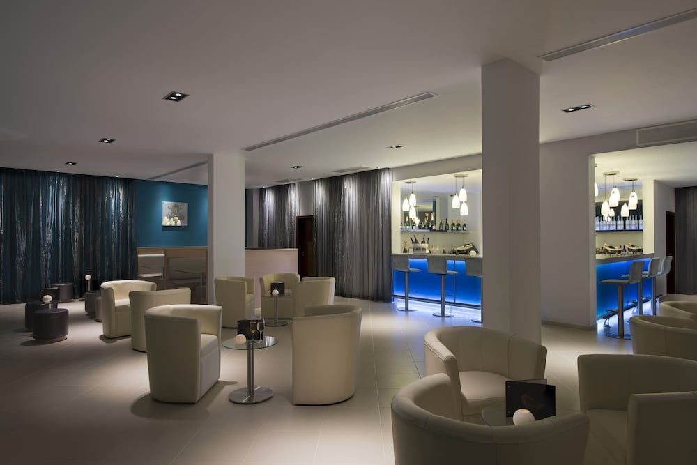 Melia Dunas Beach Resort And Spa 38/68
