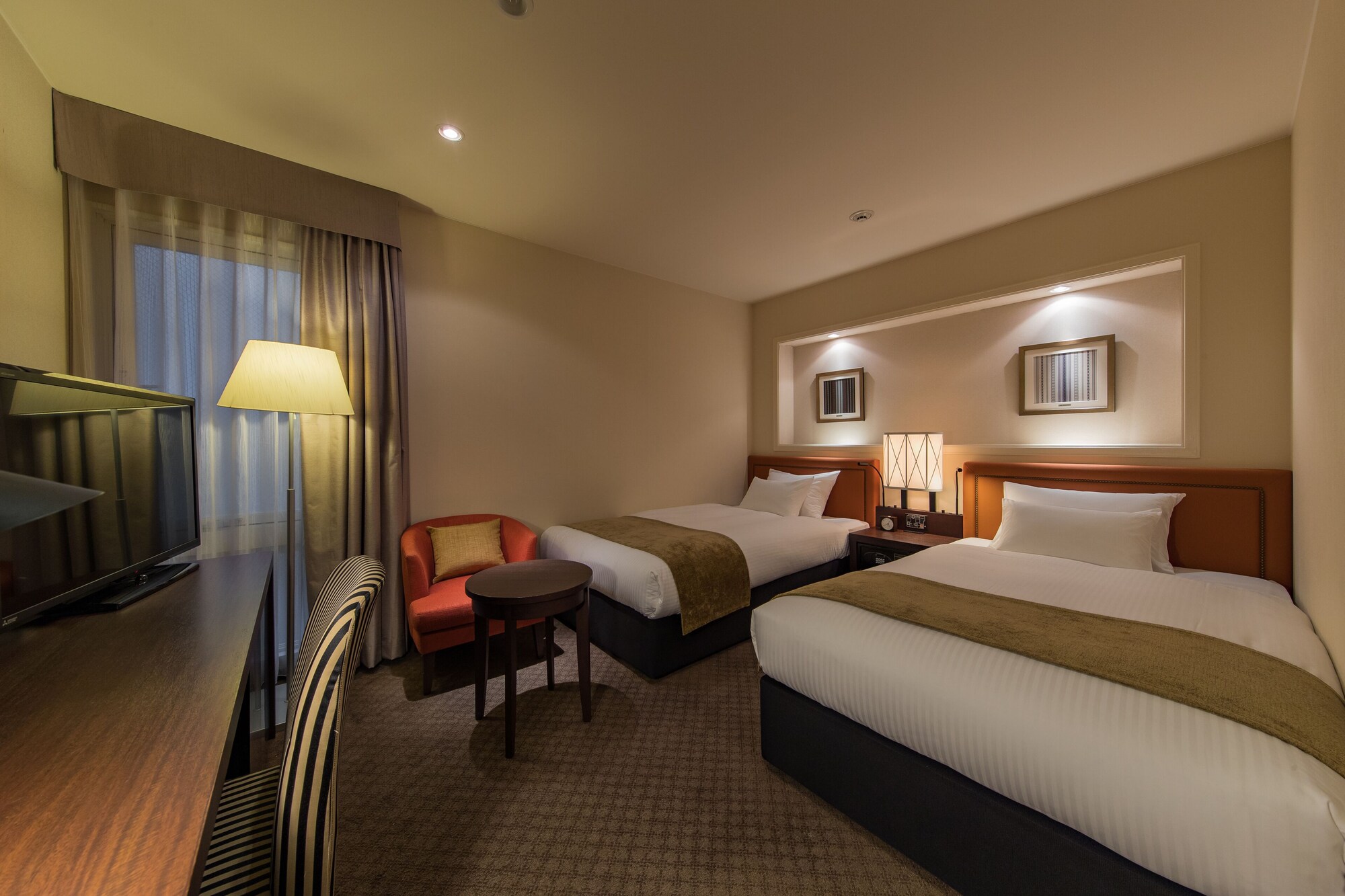 STANDARD, TWIN BEDS
