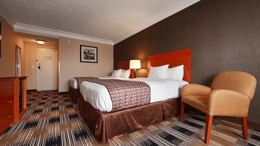 Best Western The Inn At Rochester Airport 14/37